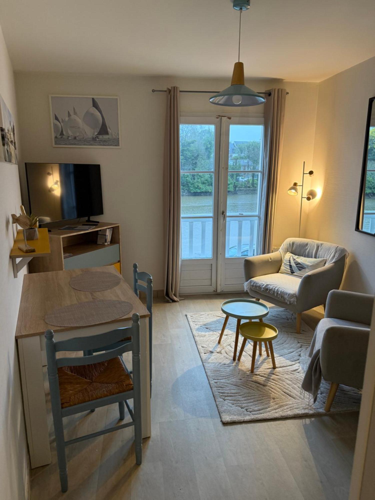 T2 Vue Sur La Riviere Avec Garage Privatif - Port De Saint-goustan Apartment *