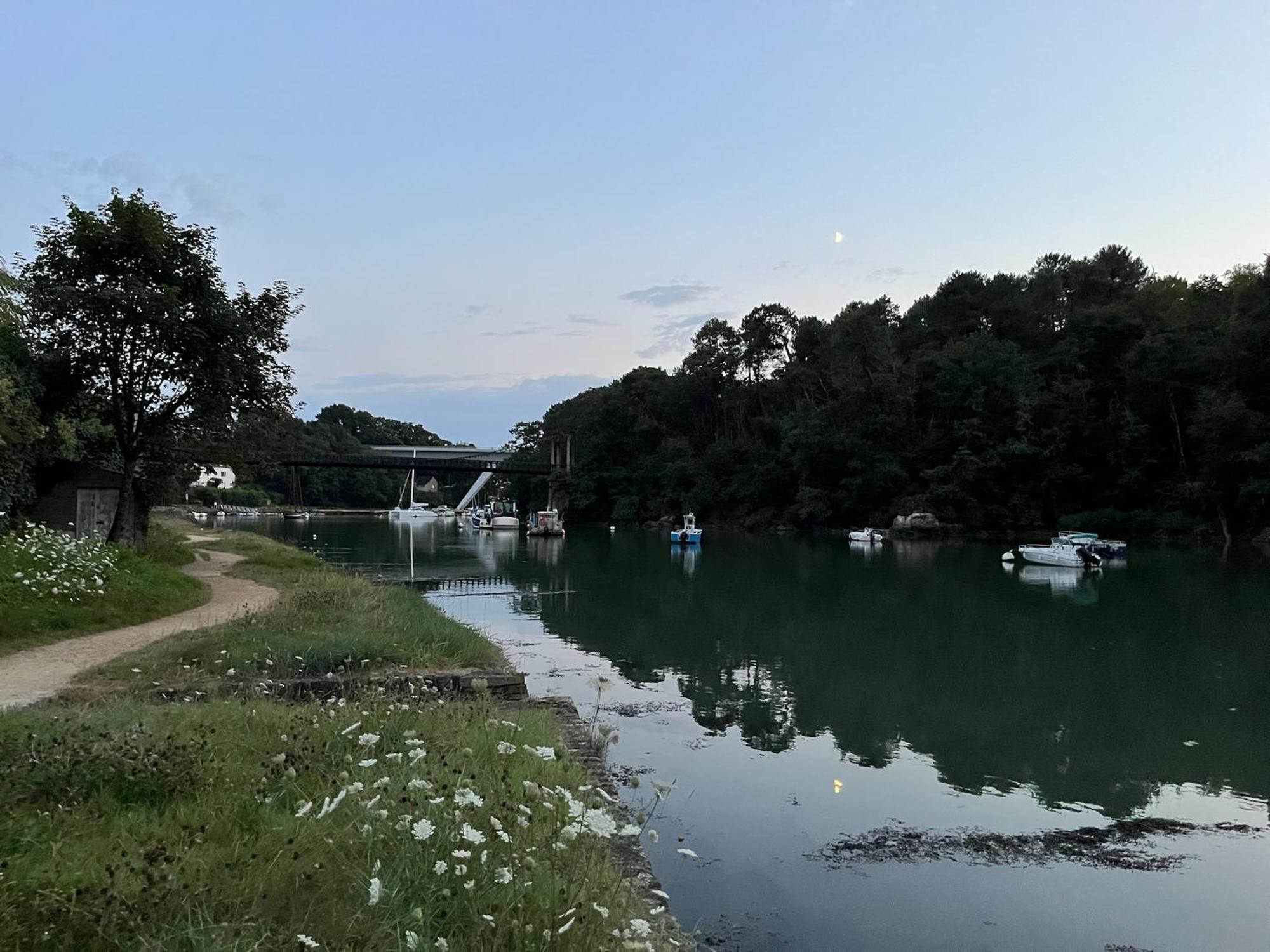 T2 Vue Sur La Riviere Avec Garage Privatif - Port De Saint-goustan *